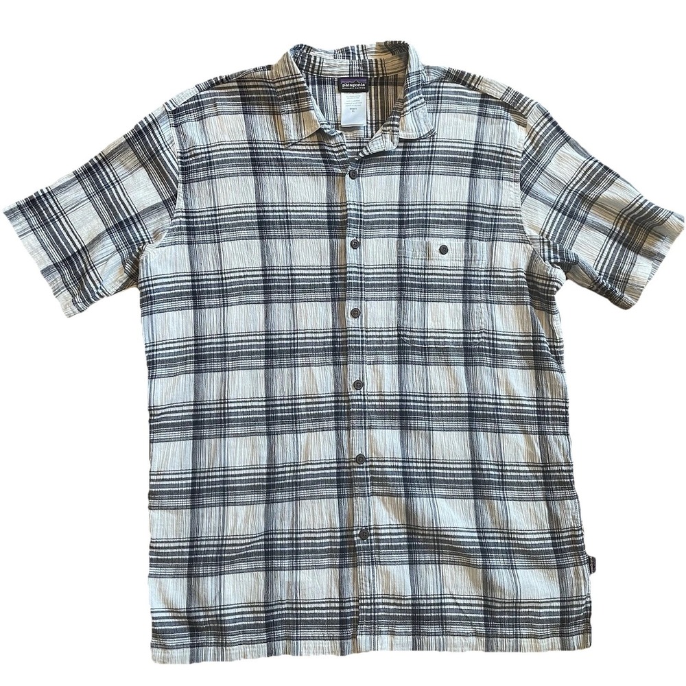 Patagonia Mens XL Organic Cotton Blue White Plaid Short Sleeve Button Up Shirt
